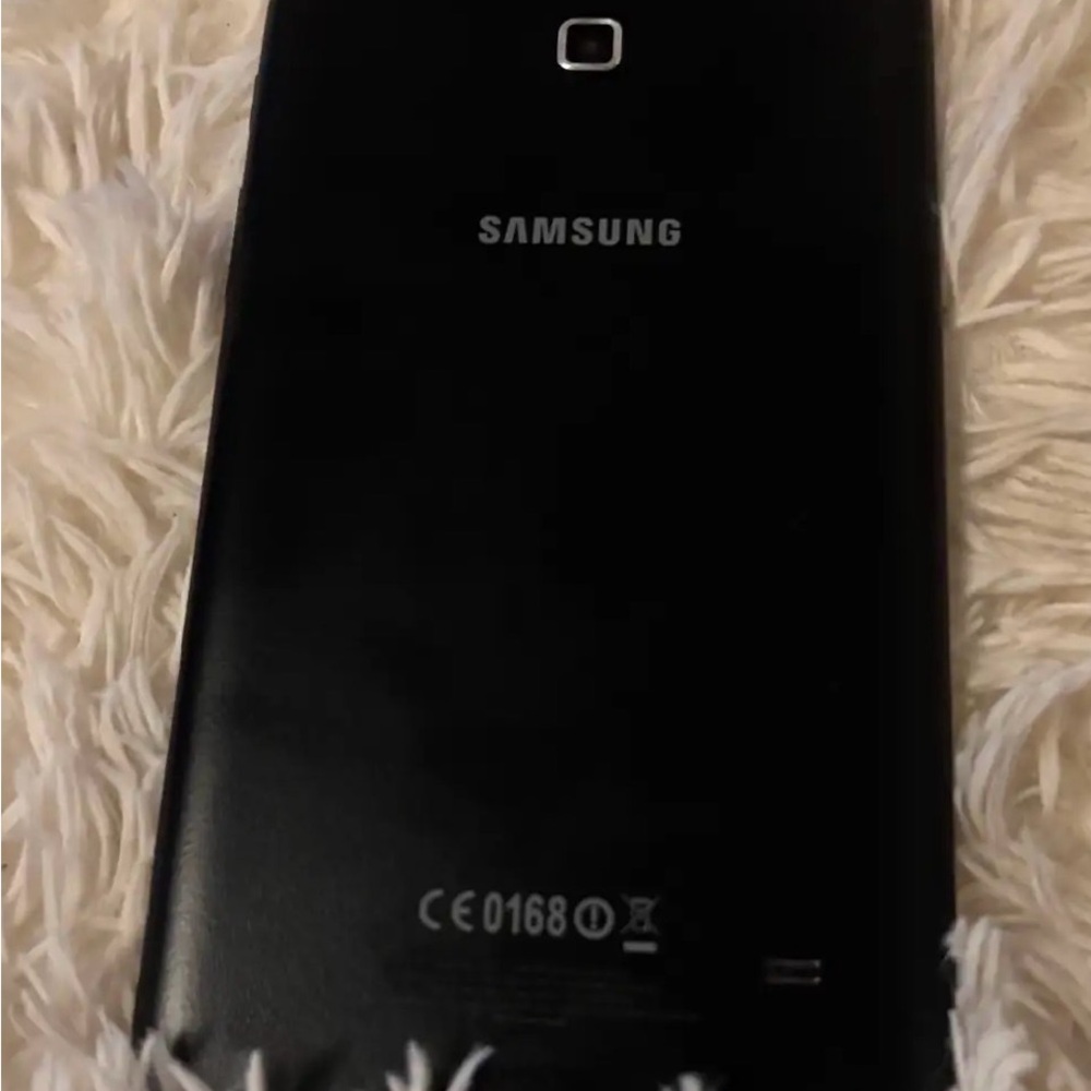 Samsung Galaxy Tab 4 - Picture 4 of 4